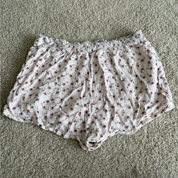 Urban outfitters out from under Lilly lounge Shirred ruffle micro shorts small - Picture 8 of 13